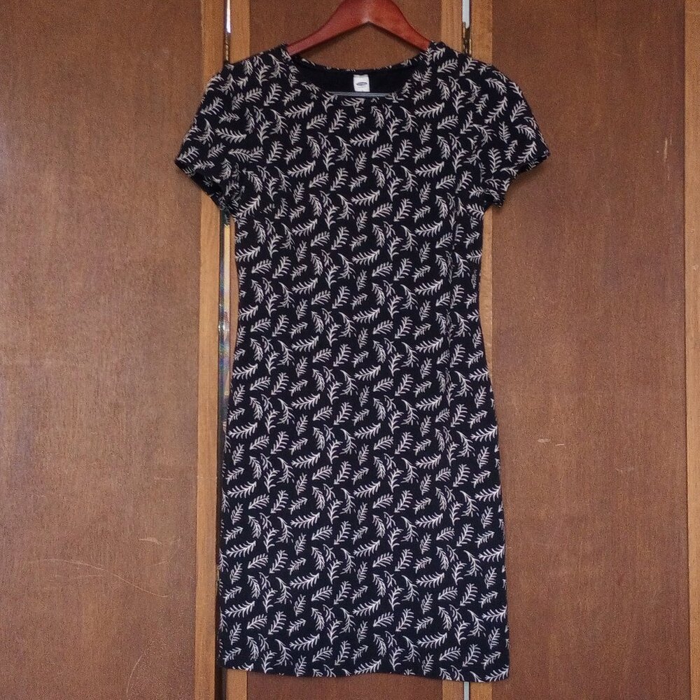 Old Navy Black and White Leaf Print Mini Dress, Size S